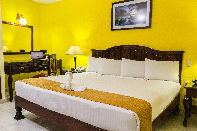 Hotel Madan Cárdenas Ruang foto